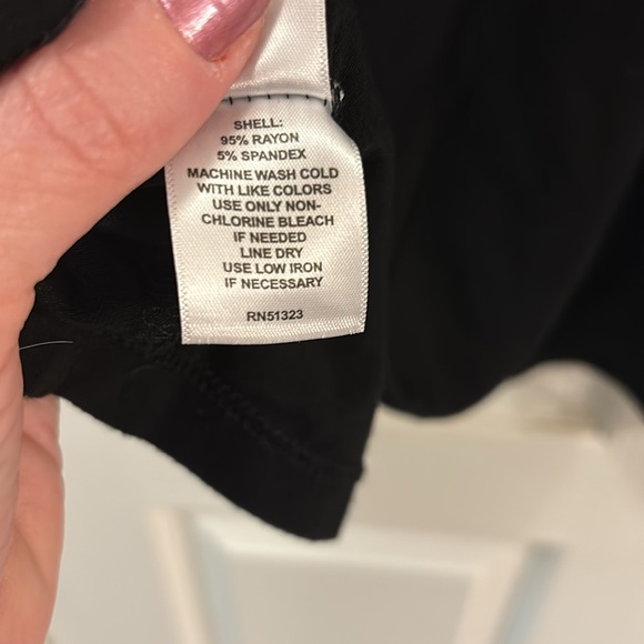 Halogen Executive Apparel Black Turtleneck Top. Size large - Picture 4 of 4